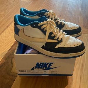 Jordan 1 Low Travis Scott’s used